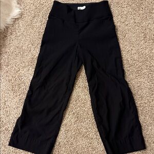 S.C. & CO Black Cropped Wide-Leg Pants W/pockets